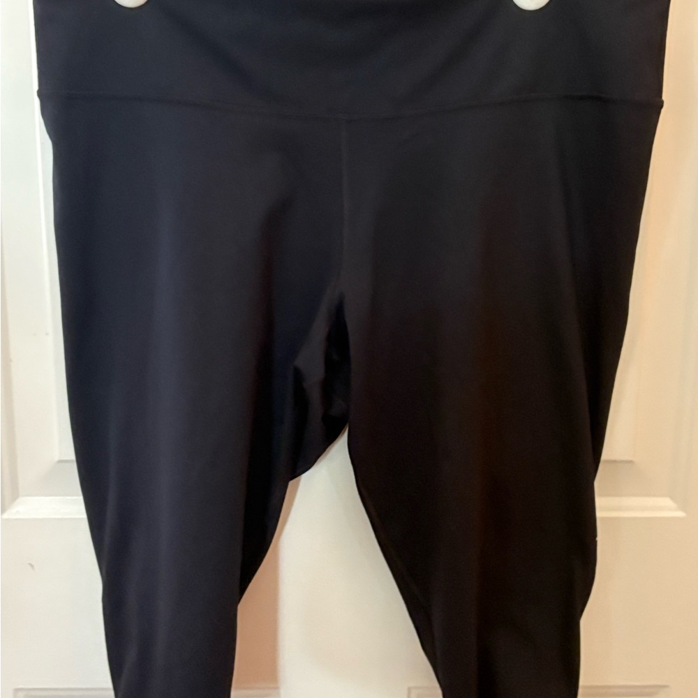 GAP Black Leggings
